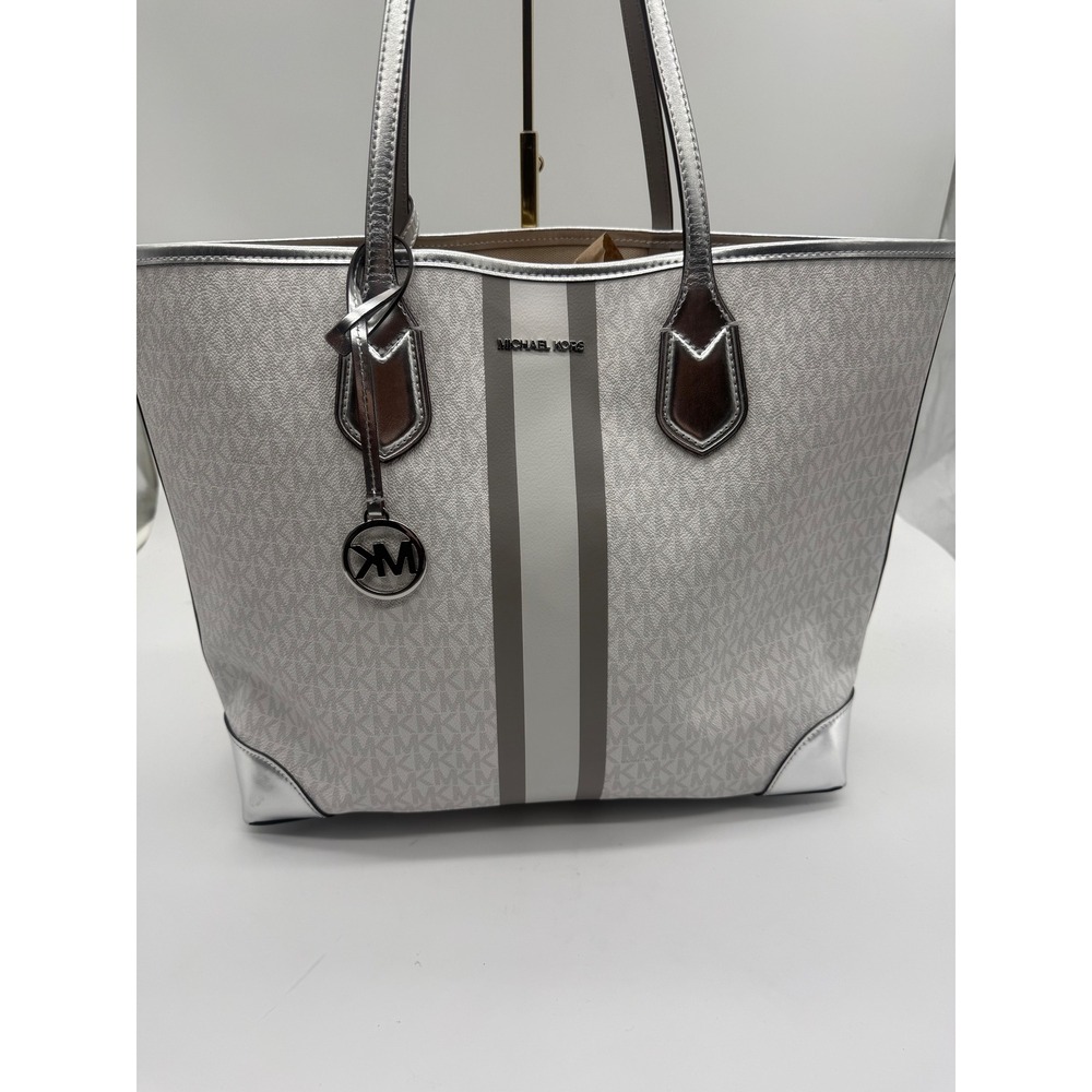Michael Kors Eva Large Metallic Logo Stripe‎ Tote in Optic White - Picture 5 of 9